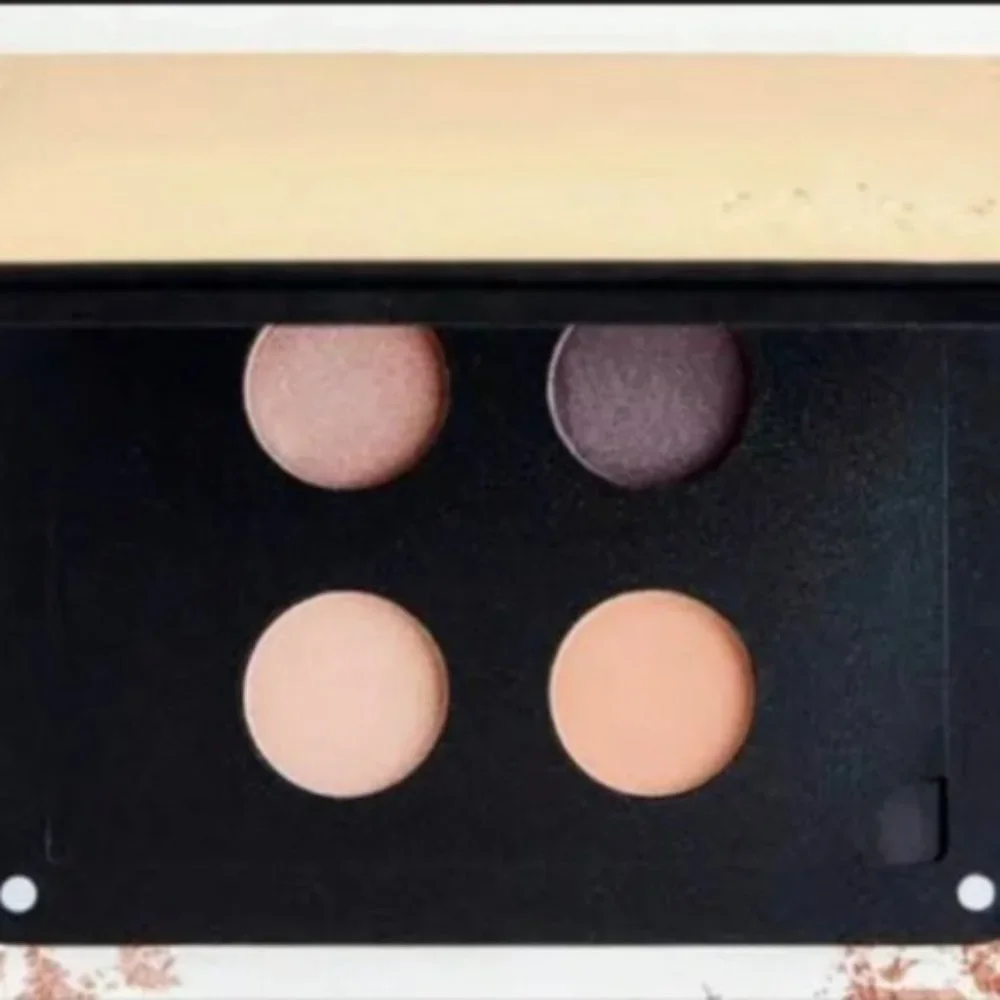 ITTSĒ Build Your Own Palette Eyeshadow Quad- The Van Ness Magnetic- NIB - Picture 2 of 7